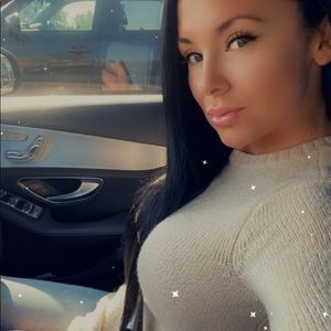 Meet your Posher, Mandy